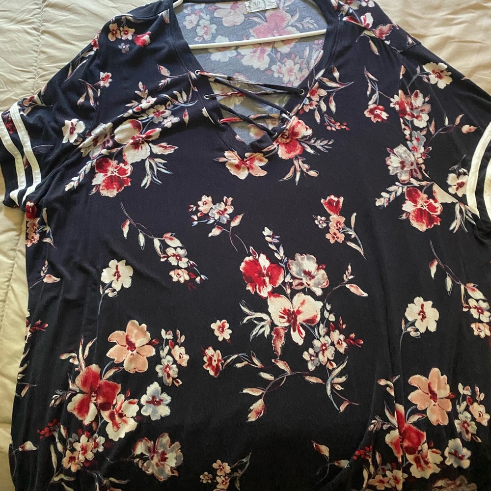 Maurice’s shirt
